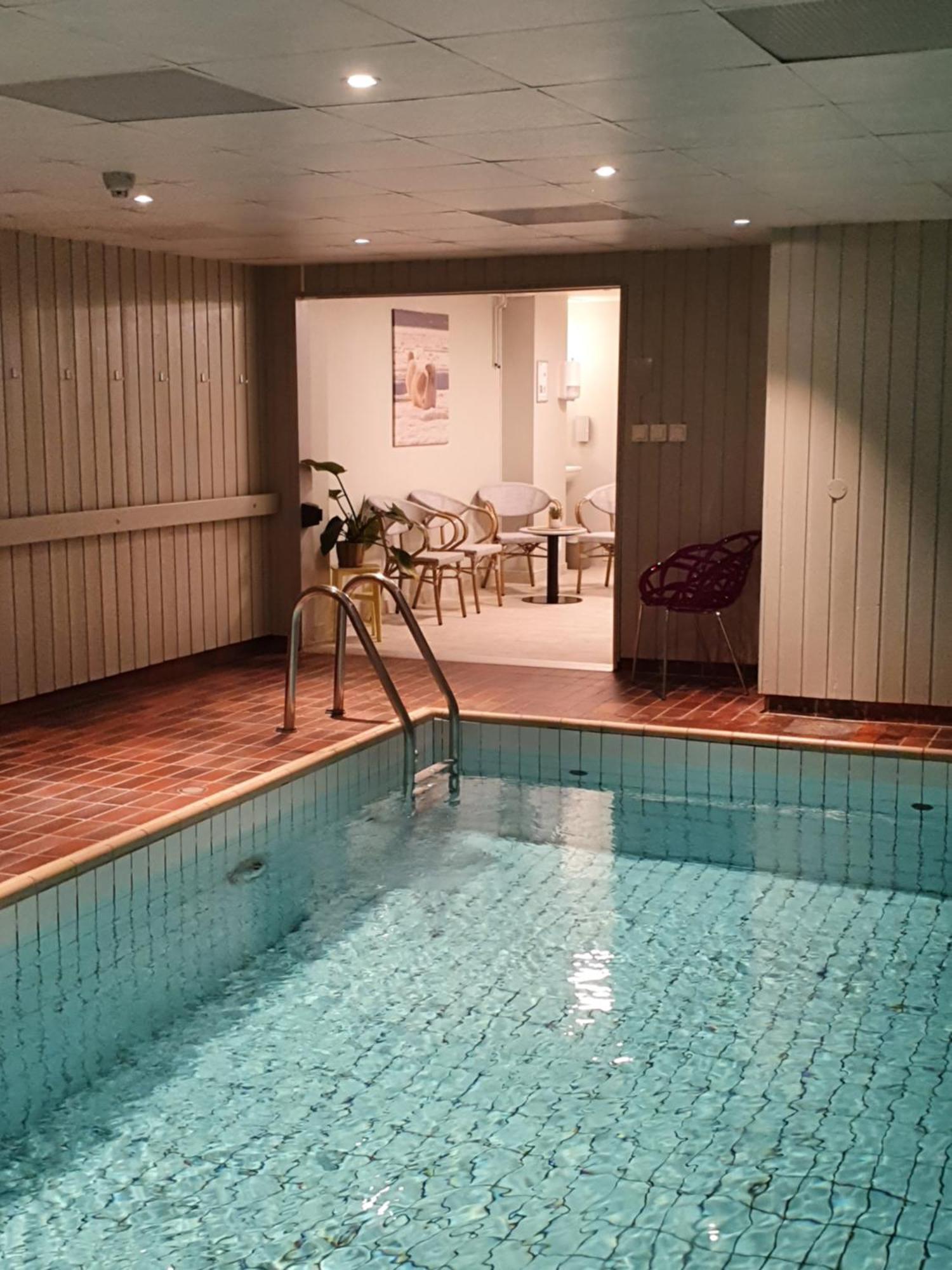 Karlskoga Hotell & Konferens エクステリア 写真