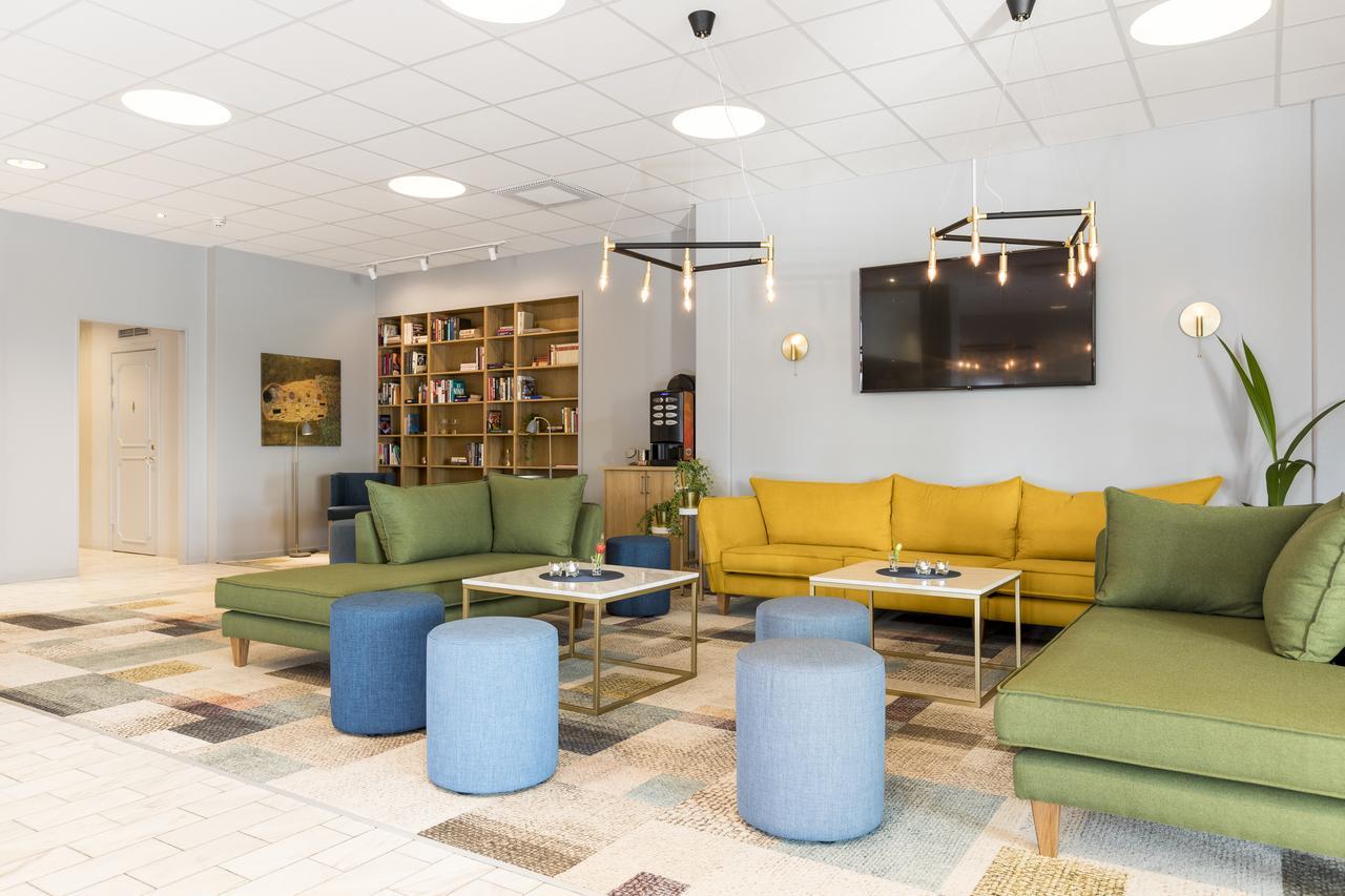 Karlskoga Hotell & Konferens エクステリア 写真