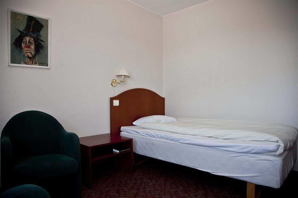 Karlskoga Hotell & Konferens エクステリア 写真